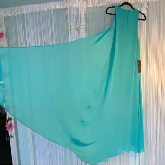 Bebe Chiffon Overlay Maxi Dress NWT - Picture 6 of 17